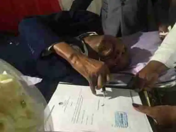 True Love Or Money? Critically Sick Man Weds His Wife On Sick Bed In Hospital [Photos]